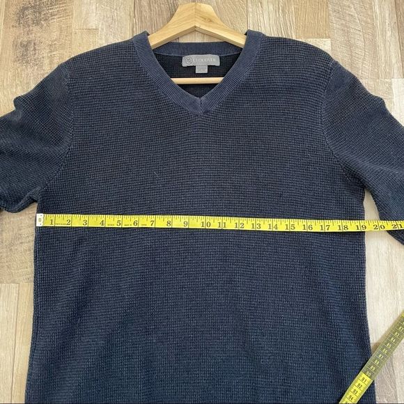 Cloudveil | Navy Waffle Knit Sweater - Picture 6 of 10